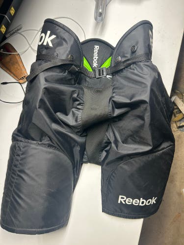 Used Senior Reebok 12K Hockey Pants