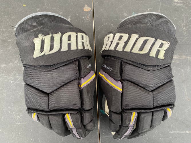Warrior Covert QRE Pro Stock Hockey Gloves 13" Black 3833