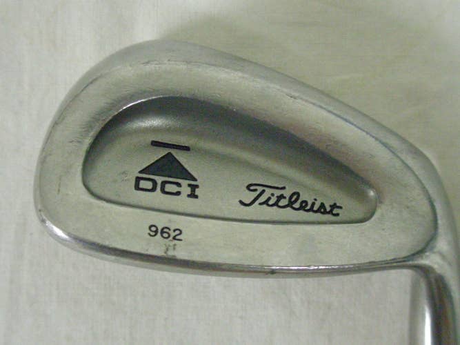 Titleist DCI 962 6 iron (Dynamic Gold, Stiff) 6i +.5" Golf Club