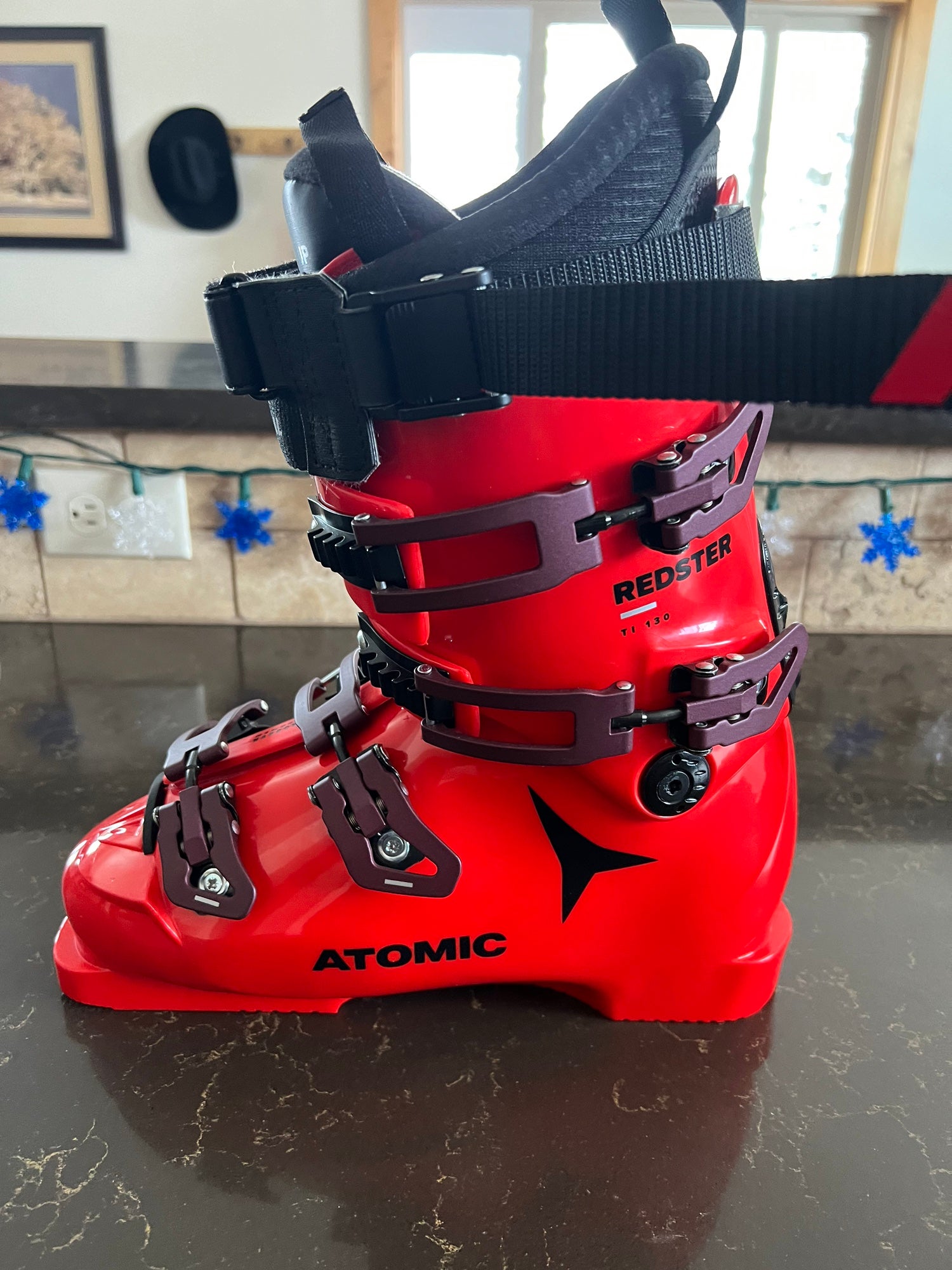 2022 Atomic Redster STI 130 Ski Boots NEW! Size 26.5 | SidelineSwap