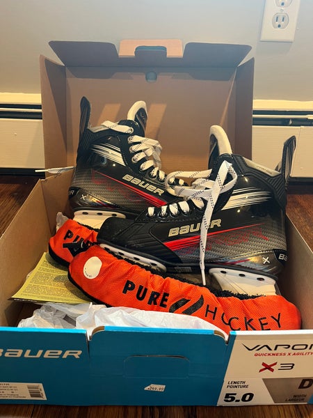 Intermediate Bauer Regular Width Size 5.0 Vapor X3.0 Hockey Skates FREE BLADE COVERS