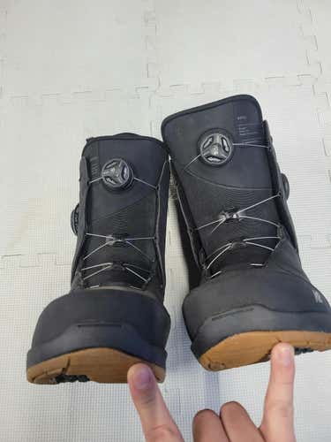 Used K2 Maysis Double Boa Senior 8 Men's Snowboard Boots