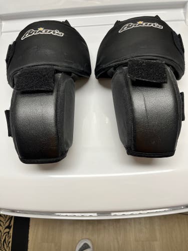 Brian's Senior Goalie Pro II Knee Pads, Used