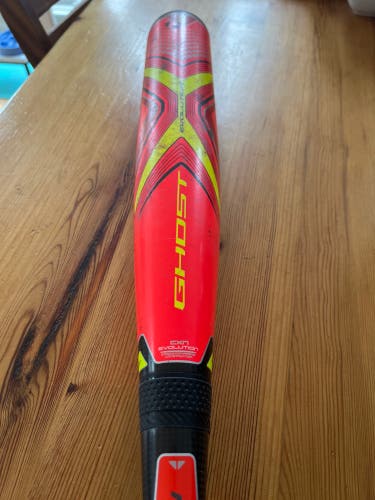 Good Condition Easton Ghost 2-Piece Composite Bat