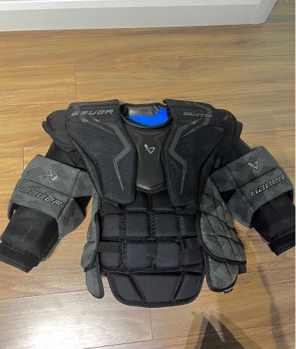 Used  Bauer  Elite Goalie Chest Protector