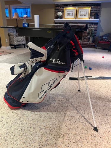Sun Mountain 45 LS Supercharged Stand Bag