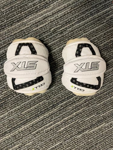 Used STX Cell V Arm Pads