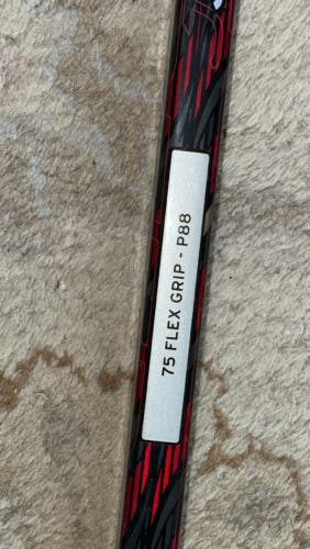 New Senior CCM Left Hand P88 JetSpeed FT5 Pro Hockey Stick