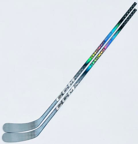 New 2 Pack Custom Silver CCM Ribcore Trigger 8 Pro Hockey Stick-RH-75 Flex-P90-Grip