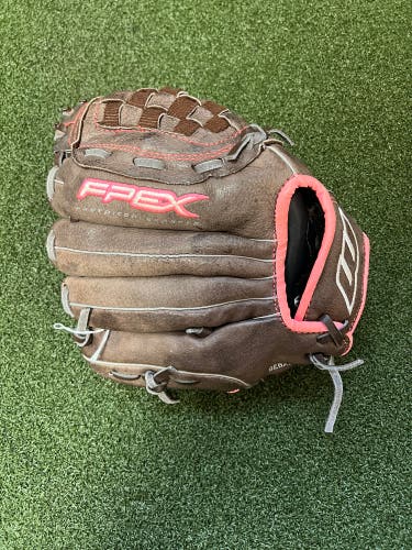 Worth Storm FPEX Softball Glove (9403)