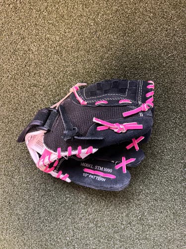 Worth Storm Softball Glove (4170)