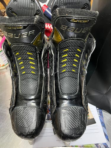 Used Senior Bauer  7 Supreme UltraSonic Hockey Skates