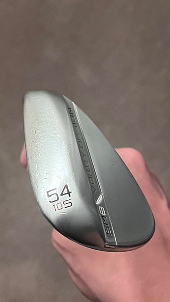 SOLID DEAL Used Men's 54 Degree Titleist Vokey SM8 Wedge