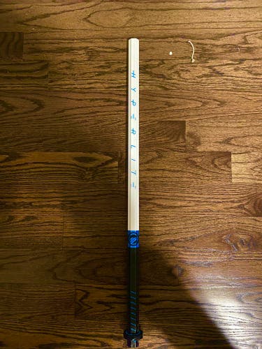 Lightly Used Maverik Hyperlite Shaft
