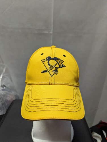 Pittsburgh Penguins SGA Strapback Hat Yellow NHL