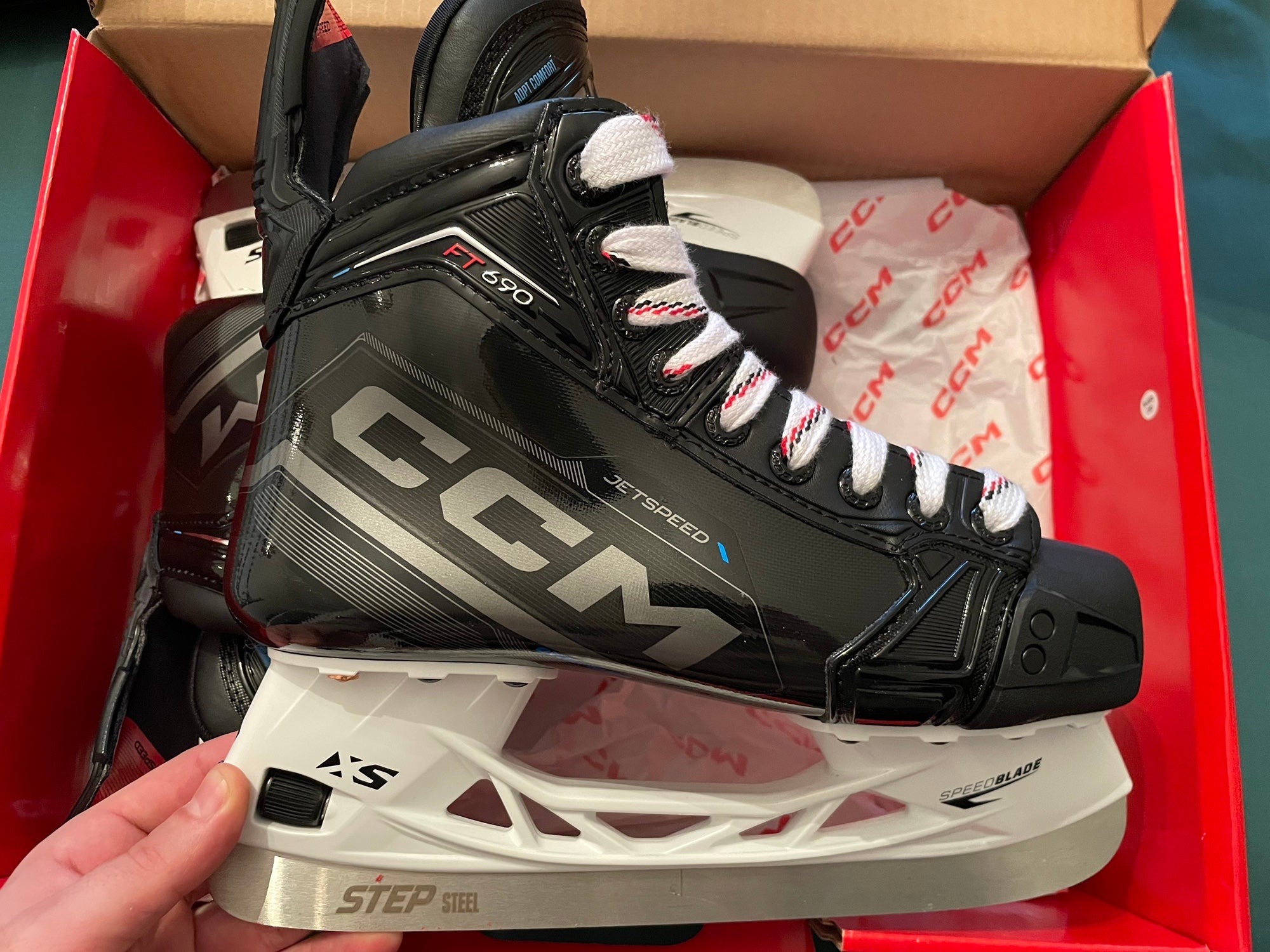 CCM JetSpeed FT690 Hockey Skates | SidelineSwap | Buy and Sell on 