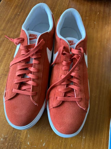 Nike Blazer Low Orange