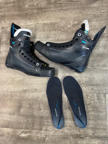 Used Marsblade Boots Size 6D Hockey