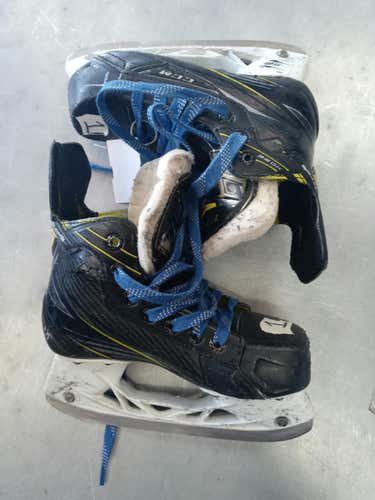 Used Ccm 4092 Junior 01 Ice Skates Ice Hockey Skates