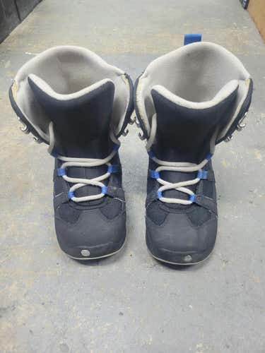 Used Burton Moto Kids Junior 04 Boys' Snowboard Boots