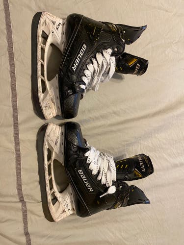 Used Bauer Regular Width  Pro Stock 6.5 Supreme UltraSonic Hockey Skates