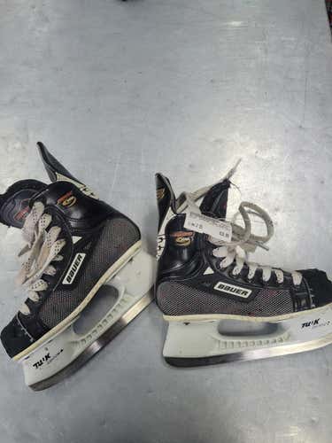 Used Bauer Supreme 3000 Junior 03 Ice Hockey Skates