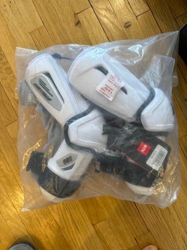 STX Stallion Arm Guards