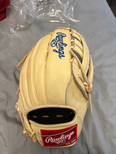 New  Right Hand Throw 12.75" Heart of the Hide Baseball Glove