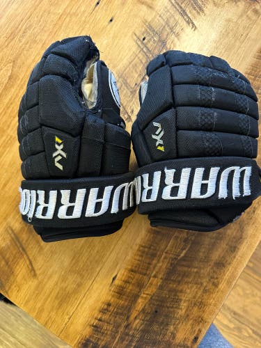 Used  Warrior 14"  Dynasty AX1 Gloves