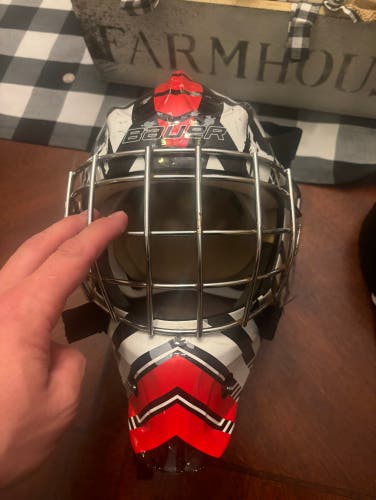 Used Senior Bauer Goalie Mask