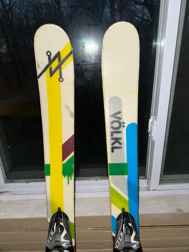 Vokle Ledges Twin Tip Skis