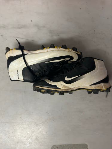 White Used Kid's High Top Molded Cleats Huarache