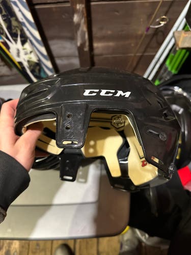 Used Medium CCM Tacks 110 Helmet