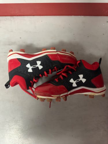 Red Used Kid's High Top Molded Cleats DCE