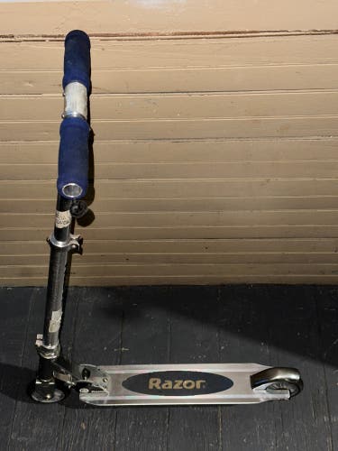 Razor Scooter Compact
