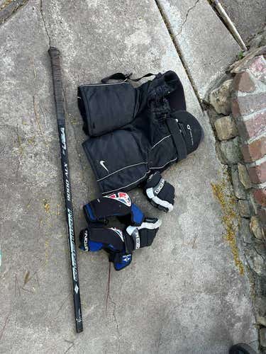 Used Junior Hockey Equipment and Shaft