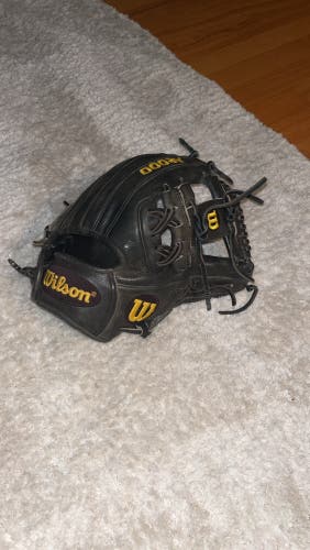 Used 2020 Infield 11.5" A2000 Baseball Glove