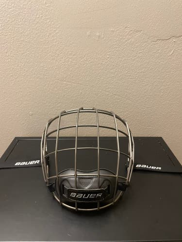Small Bauer Re-Akt Cage