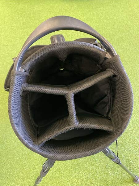 Vessel Cobra Rad Speed 4 Way Divider Stand Bag | SidelineSwap