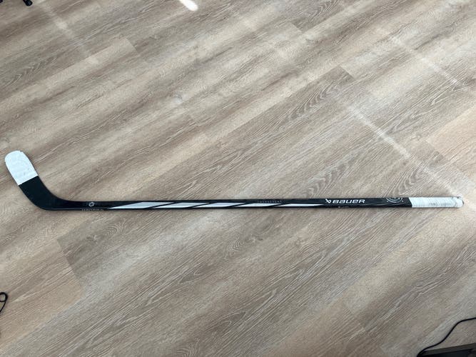 Barely Used Intermediate Bauer Right Handed P88 Proto-R Hockey Stick