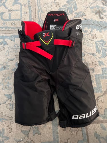 Used Senior Bauer  VAPOR 2X Hockey Pants SR SMALL