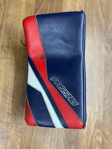 Passau Senior Blocker