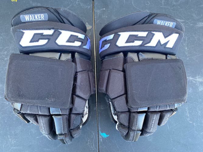 CCM U+ CL Crazy Light Pro Stock 14" Hockey Gloves Black 3491