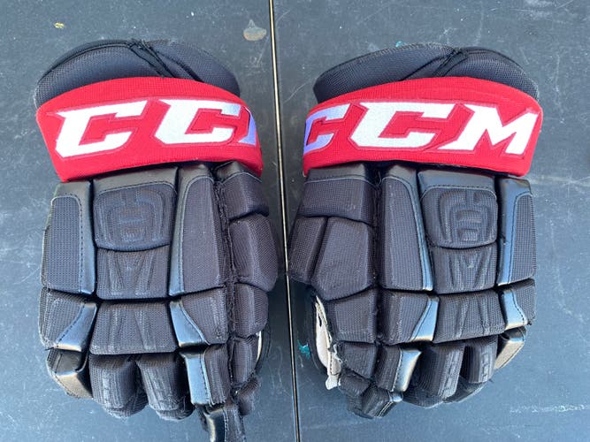 CCM U+CL Crazy Light Pro Stock Hockey Gloves 14" Arizona Coyotes 3490