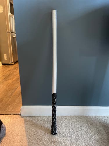 Used Stallion Lacrosse Shaft With New Lizard Skin Taping