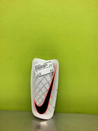 Used Nike Sm Soccer Shin Guards