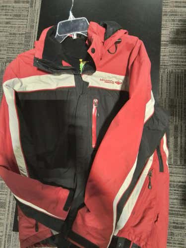 Used Mountain Designs Lg Winter Jackets