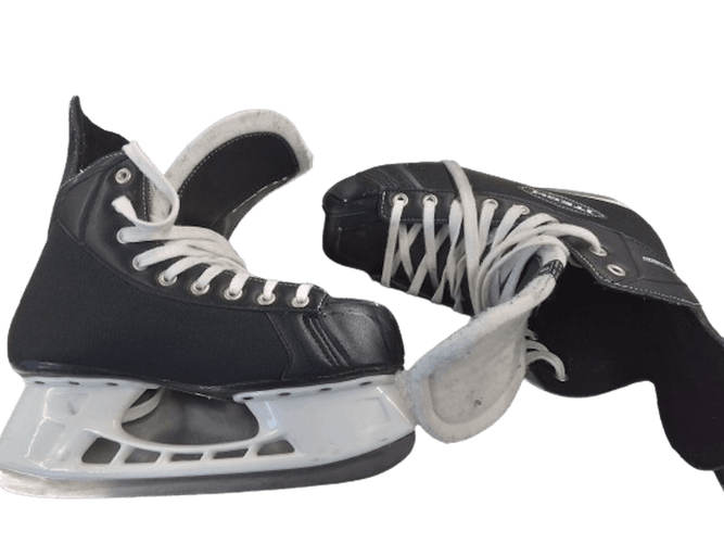 Used Itech Fly Weight Senior 9 Ice Hockey Skates