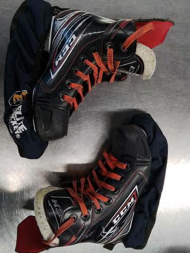Used Ccm Jetspeed Youth 12.0 Ice Hockey Skates