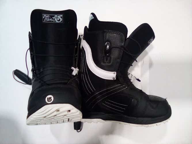 Used Burton Mint Senior 7 Snowboard Womens Boots